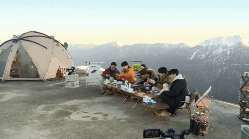 明星来雅安宝兴了吗,爱心传递，共筑美好家园