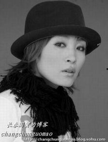 抑郁性格的明星,揭开星光背后的阴影面