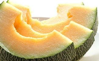 吃哈密瓜甜嗓子,尽享嗓子甘甜之旅