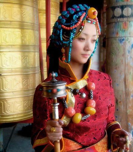 藏族第一美女明星,璀璨星空下的璀璨明珠