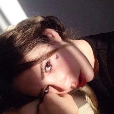 撒娇网红图,萌态尽显，网友直呼“心都化了”！